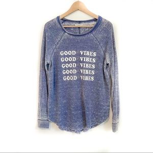 Good Vibes ✌🏼Long Sleeve